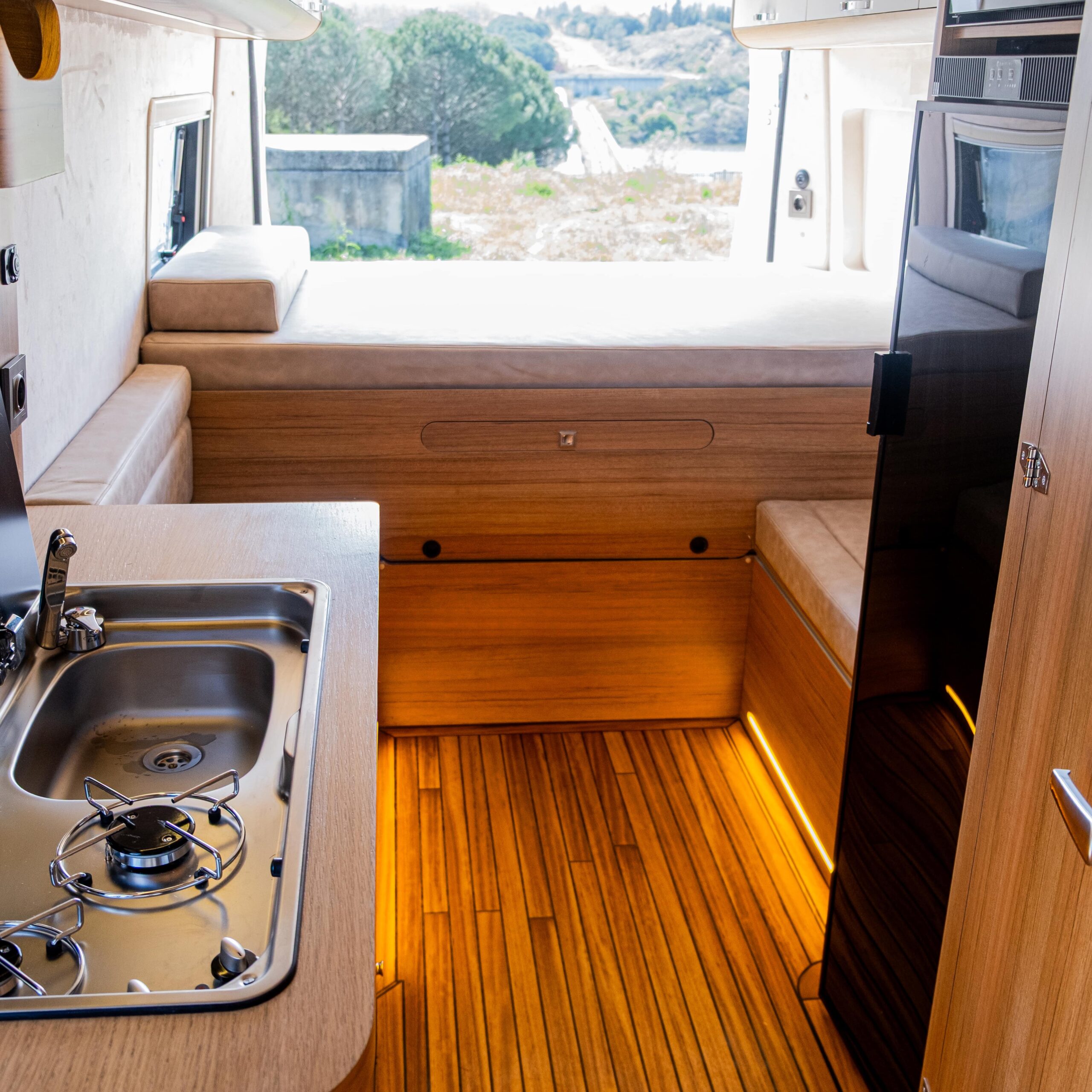 yat-tasarim-karavan-min